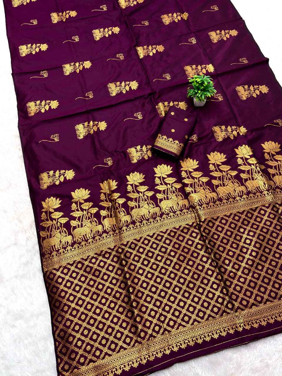 PURE BANARASI SILK SELF DELICATE ZARI WEAVING SAREE 5