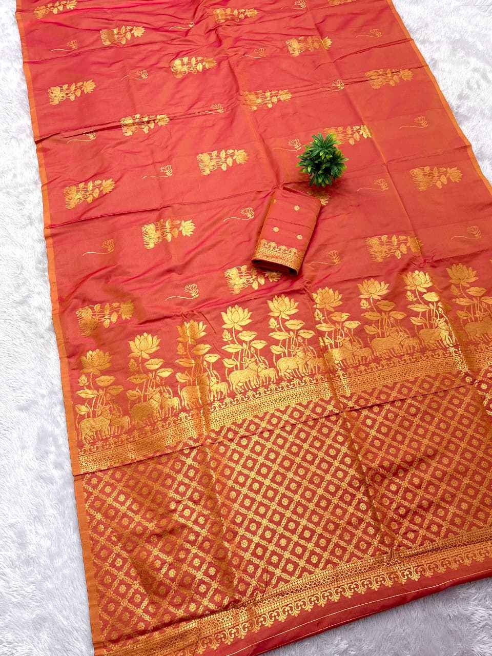 PURE BANARASI SILK SELF DELICATE ZARI WEAVING SAREE 5