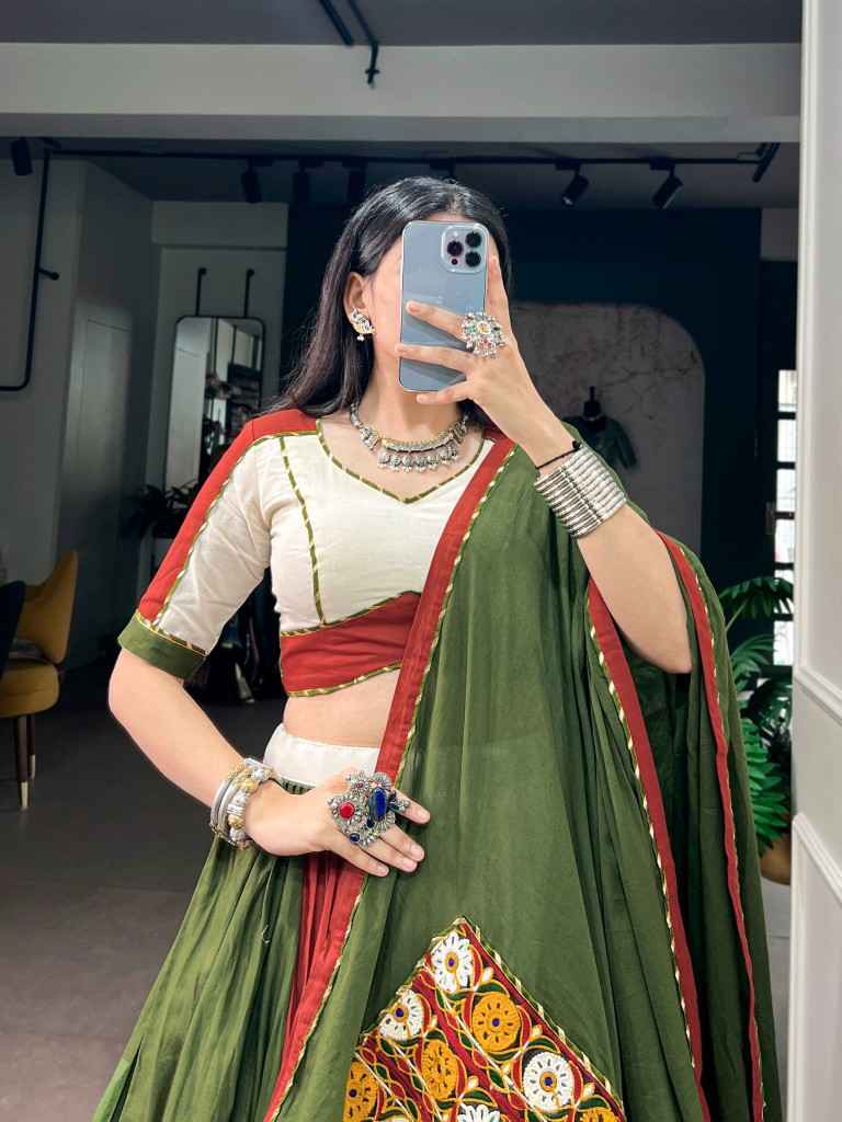 PURE COTTON GAMTHI WORK NAVRATRI LEHENGA CHOLI