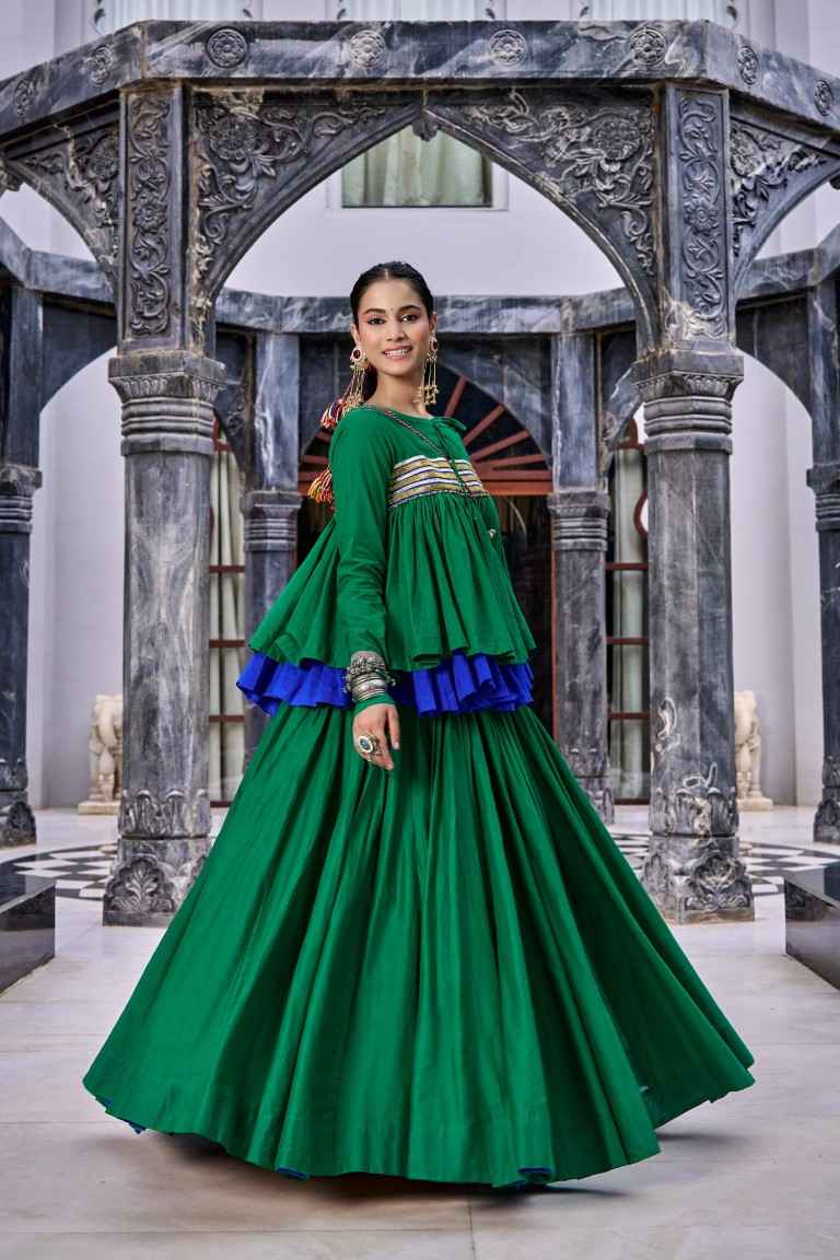 PURE COTTON KASHIDA AND GAMTHI WORK NAVRATRI LEHENGA CHOLI