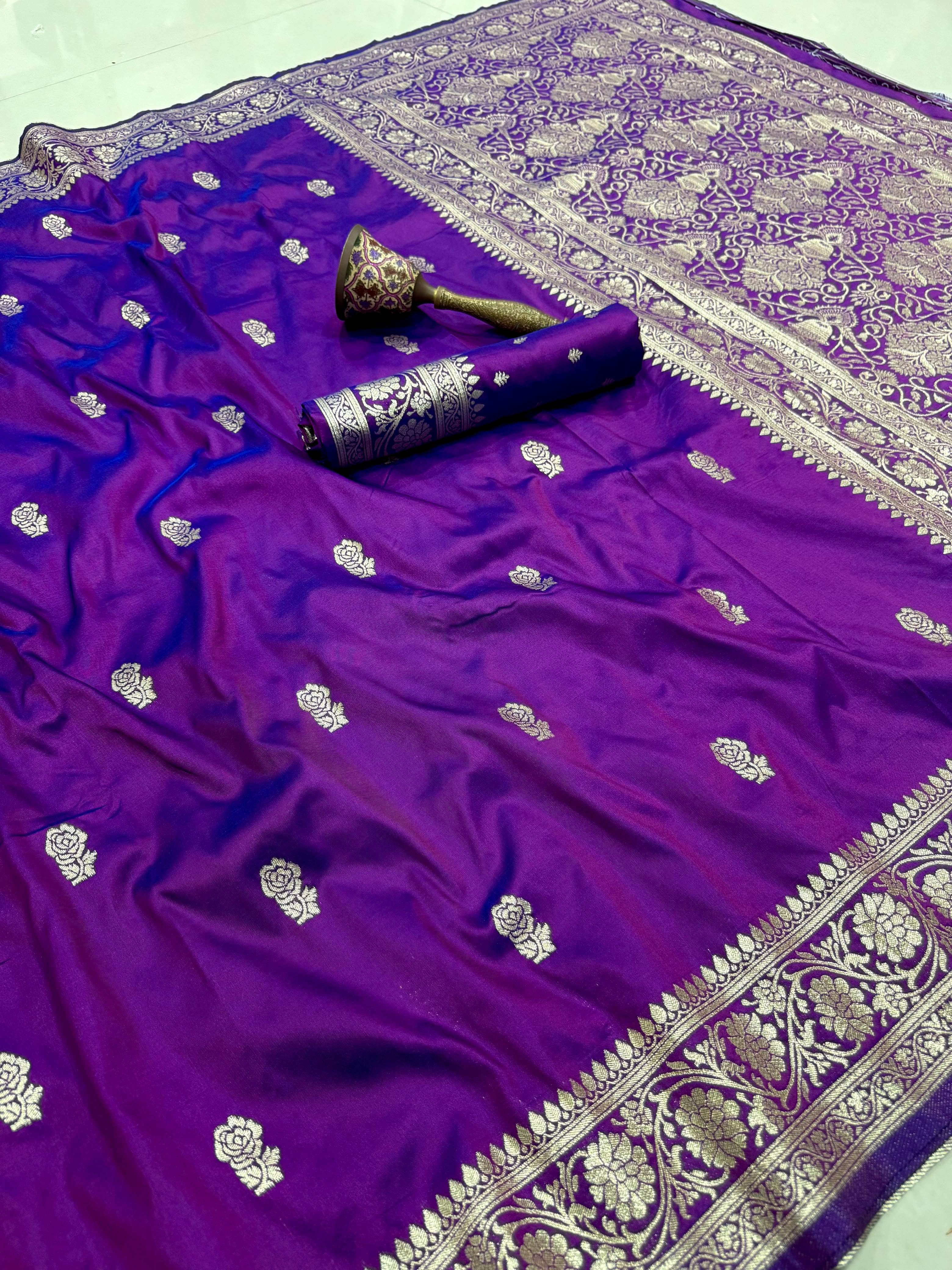 PURE HEAVY BANARASI SILK GOLD JARI WEAVING SAREE 2