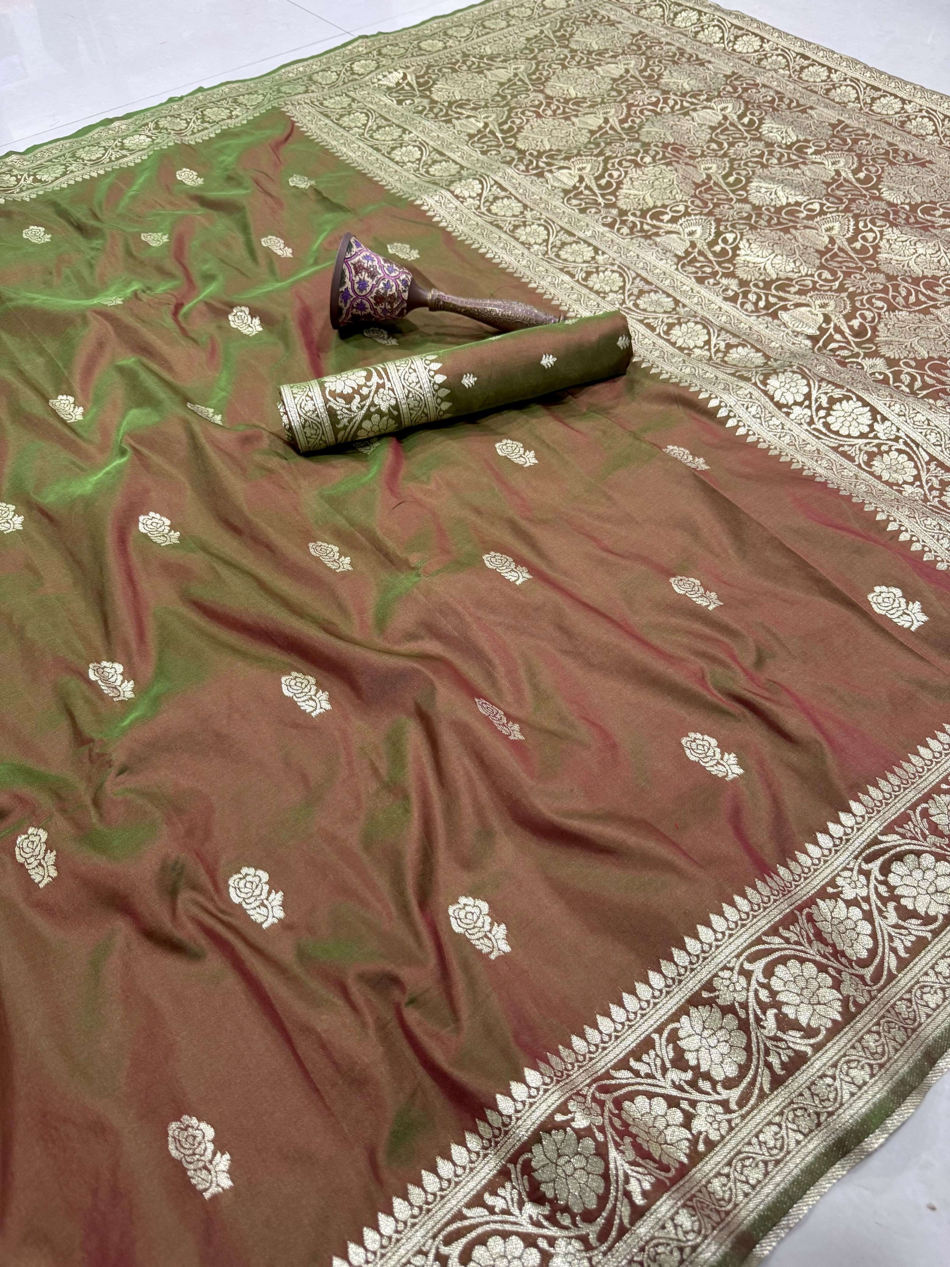 PURE HEAVY BANARASI SILK GOLD JARI WEAVING SAREE 2
