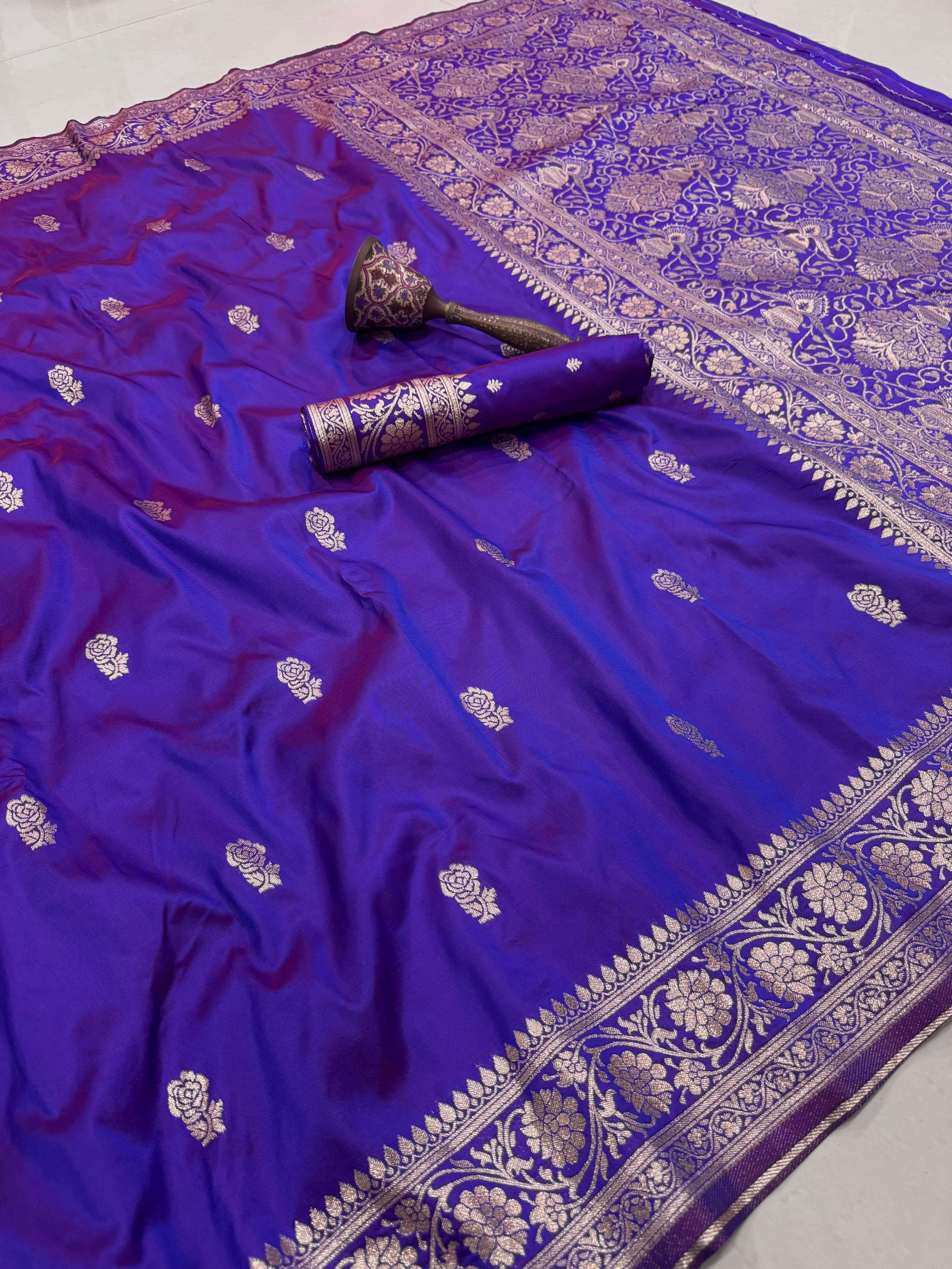 PURE HEAVY BANARASI SILK GOLD JARI WEAVING SAREE 2