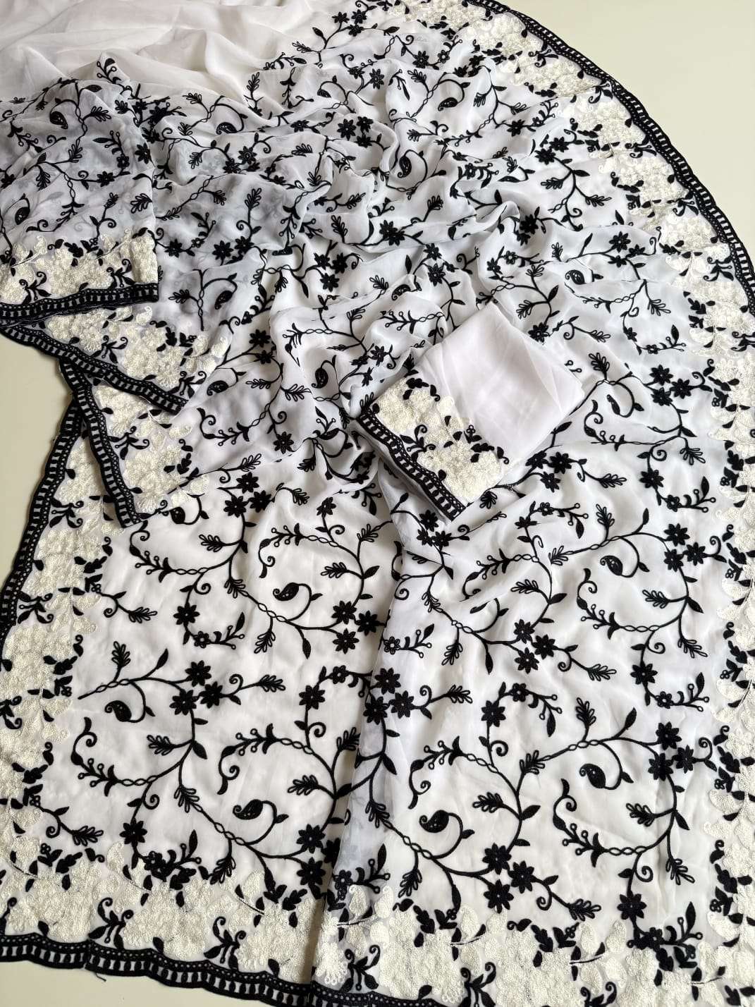 SOFT GEORGETTETHERD CHIKANKARI WORK DESIGNER SAREE