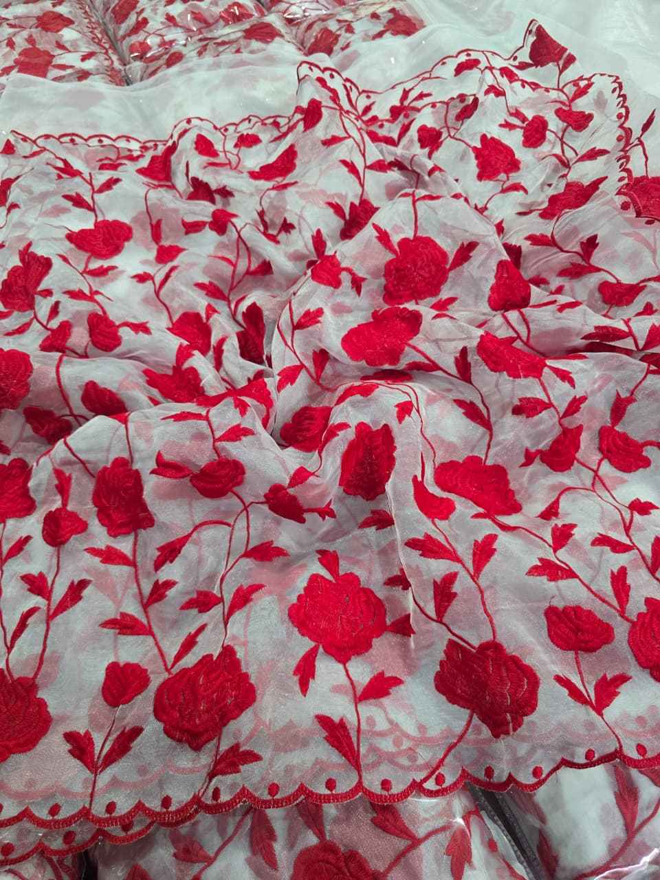 SOFT ORGANZA THREAD WORK SAREE