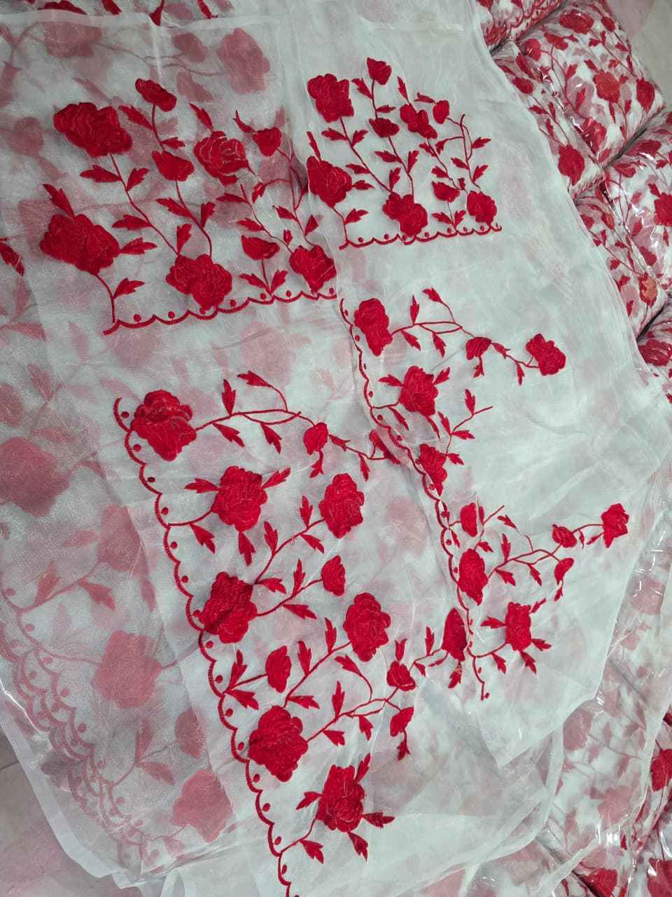 SOFT ORGANZA THREAD WORK SAREE