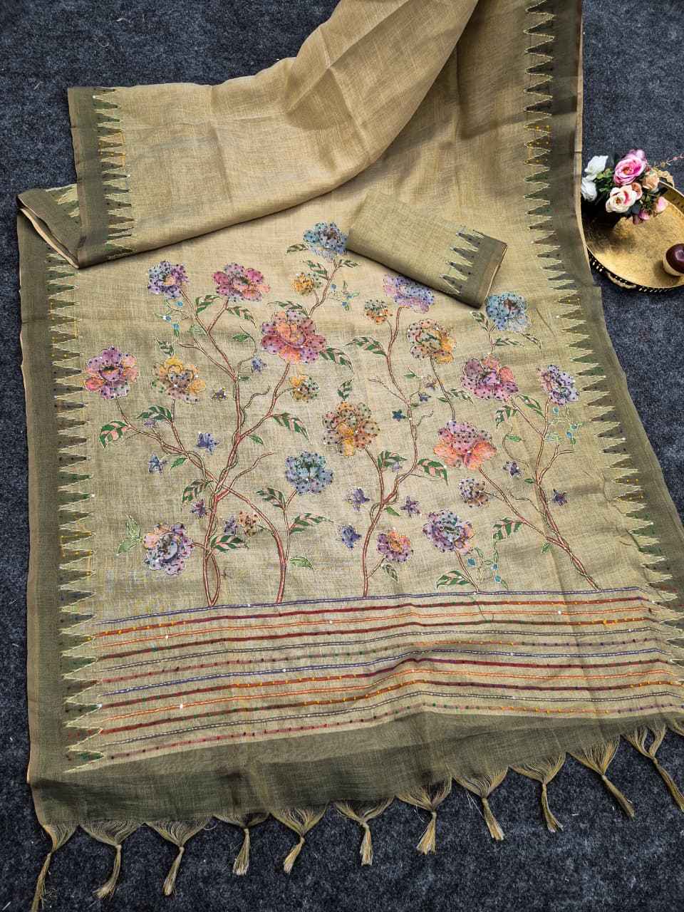 PREMIUM SOFT PURE JUTE LINEN SILK FLORAL PRINTED HANDWORK SAREE 