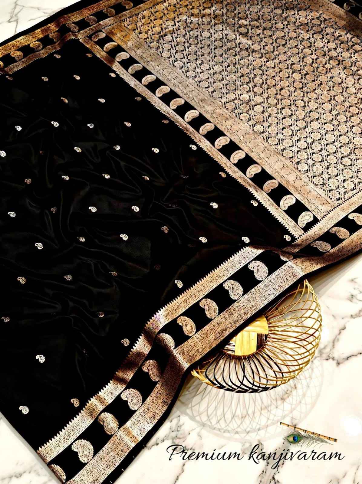 PURE SOFT BANARASI SILK GOLD ZARI WEAVING SAREE 2