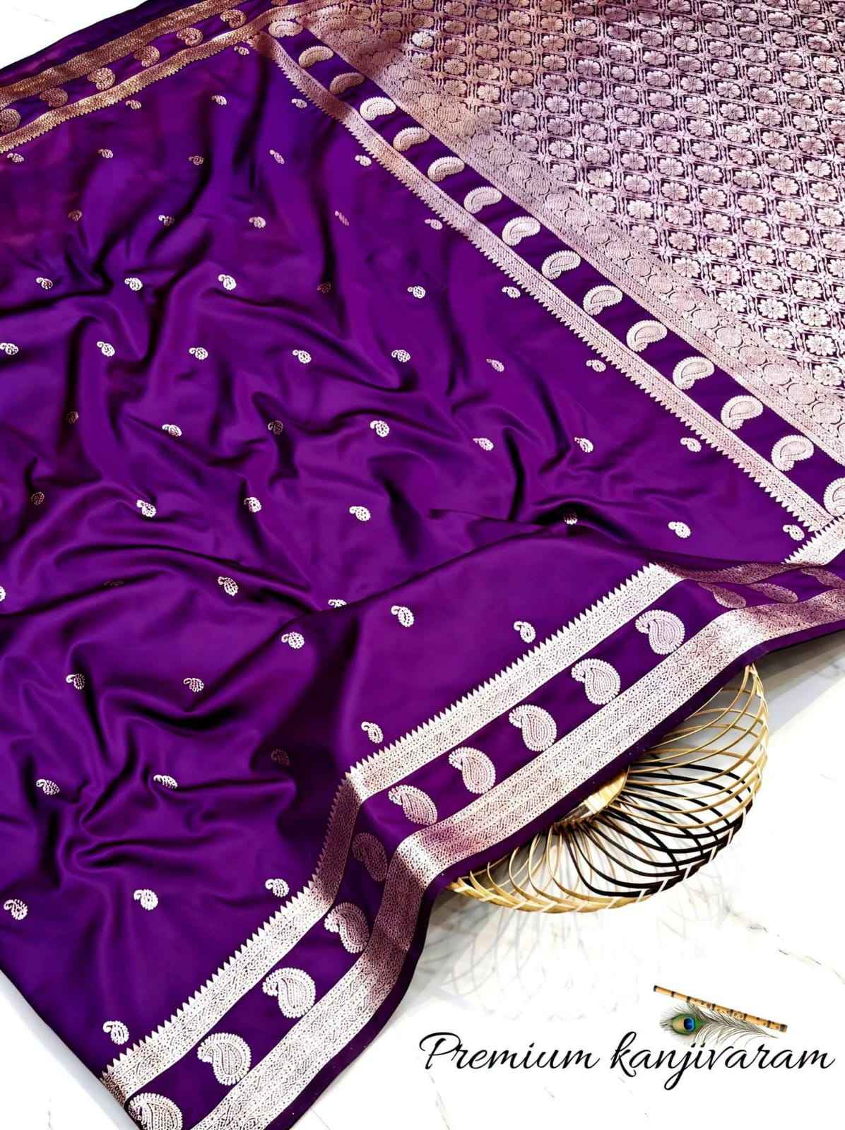 PURE SOFT BANARASI SILK GOLD ZARI WEAVING SAREE 2