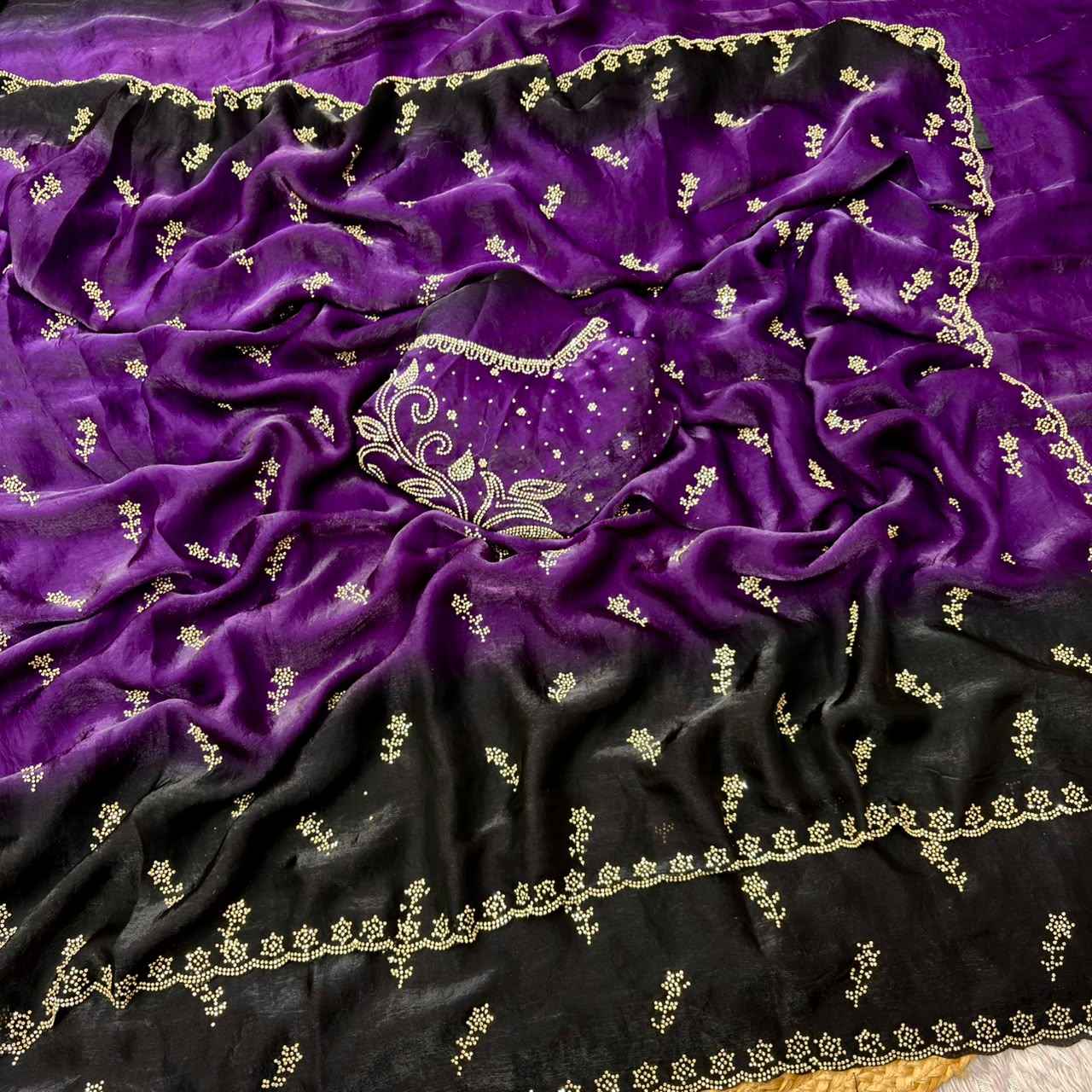 SPACE SILK PADDING JARKHAN SIROSKI WORK SAREE
