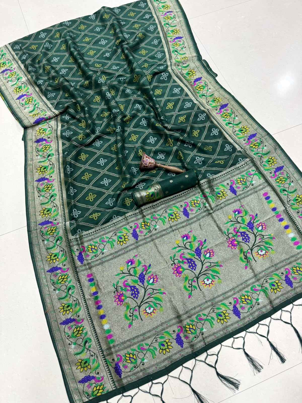 VISCOSE SILK MINAKARI ZARI WEAVING BANDHEJ PAITHANI SAREE