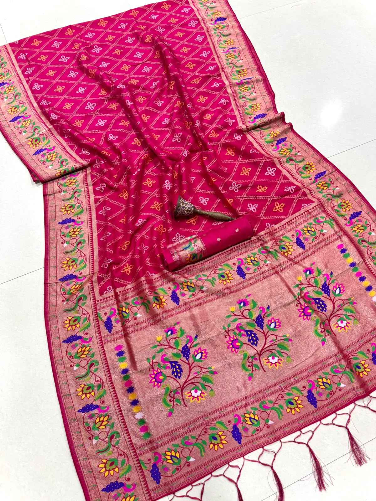 VISCOSE SILK MINAKARI ZARI WEAVING BANDHEJ PAITHANI SAREE